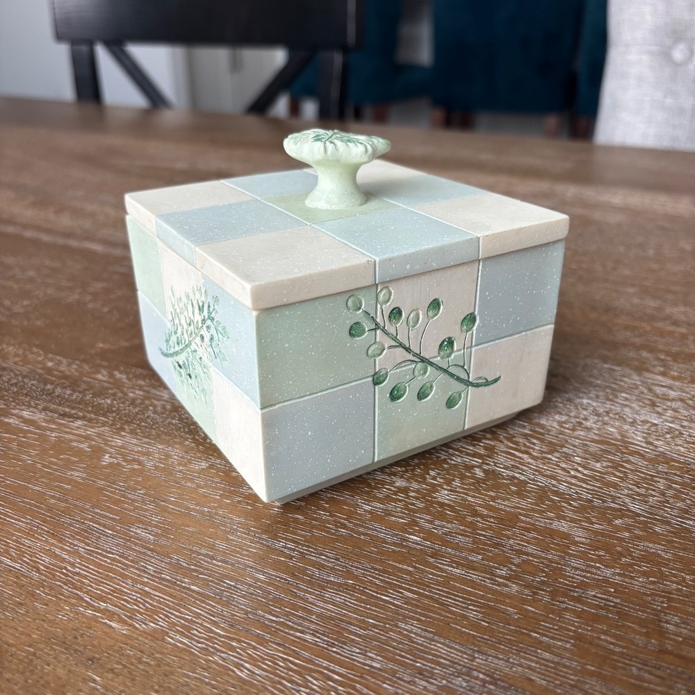 Croscill Rainier Green Aqua Leaf Bathroom Vanity Box Square 4''X4''